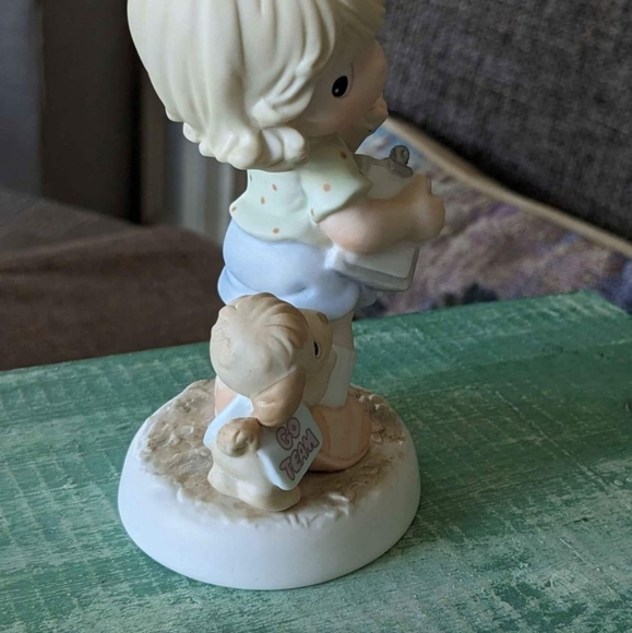 " Coach, You Are A Real Sport" Precious Moments Figurine. Excellent Condition. - Picture 5 of 8